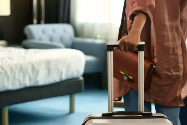 Experts warn hotel guests: check these 3 things as soon as you enter the room