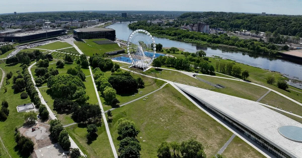 „Not our competence“ – The Construction Inspectorate responded why it is not interested in who built the secret foundations under the observation wheel