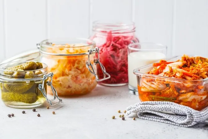 Shutterstock nuotr./Rauginti ir fermentuoti produktai