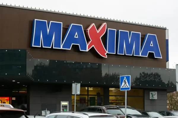„Maxima“ had temporarily suspended operations in 70 stores and other units