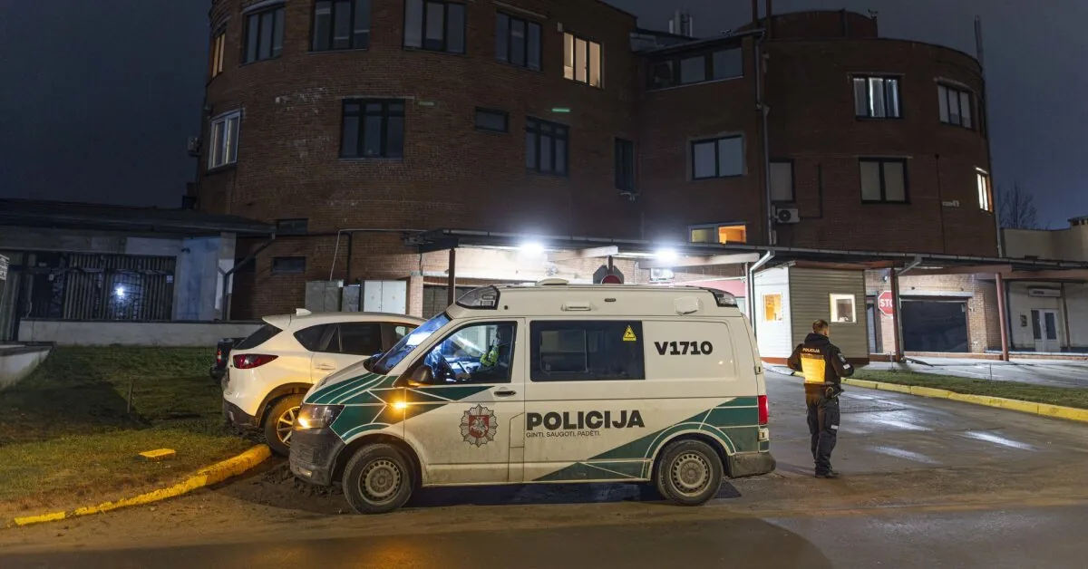 Vilniuje – melagingas grasinimas susprogdinti namą